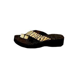 Women’s size, XL large, black, chunky thong sandal